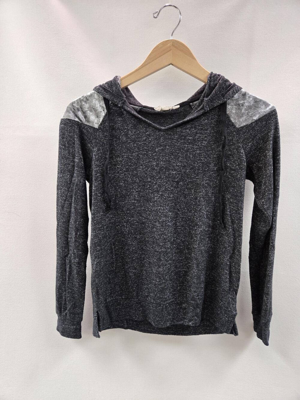 Pink Rose Shirt Juniors Small Gray Hooded Long Sleeve Velvet Shoulder Soft Top